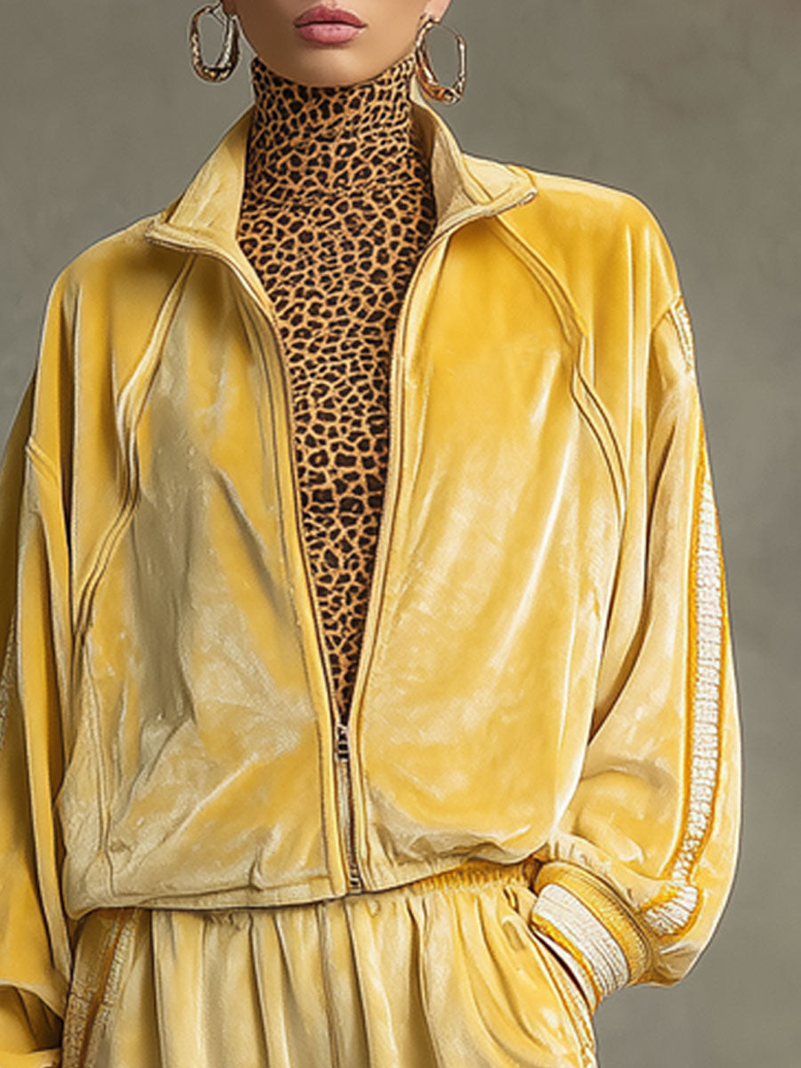 Fashionable Sporty Retro Webbing Trim Yellow Velvet Zipper Sweatshirt And Shorts Set