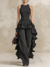 Avant-garde And Fashionable Sleeveless Top With Ruffle Details And Matching Trousers Set