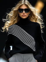 【24-hour shipping out】High-End Fashionable Loose Black And White Line Knitted Sweater