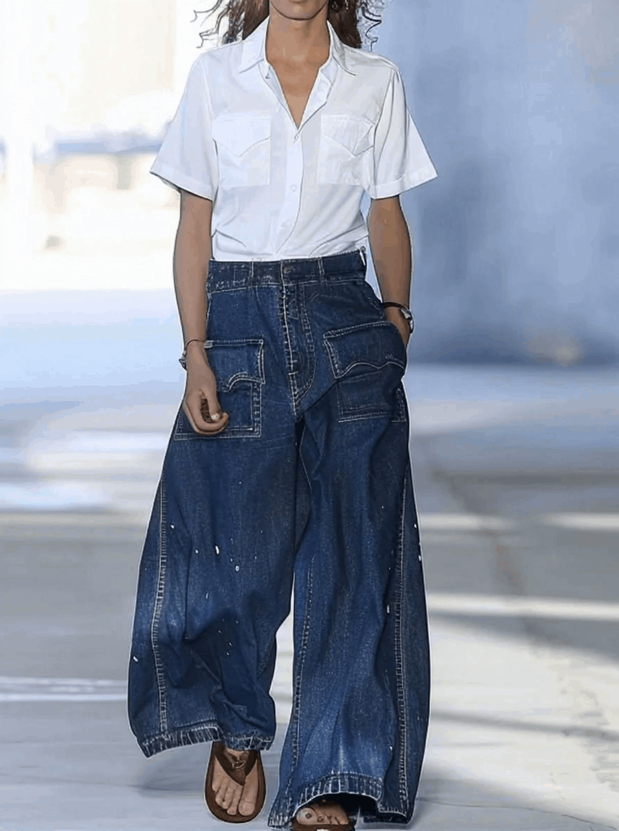 【24-hour shipping out】Casual Loose Graffiti Multi-Pocket Jeans