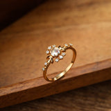 Bague Pierre de Lune avec Zircons - Argent Plaqué Or Ajustable - Biloria