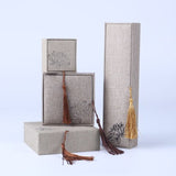 Boîte Cadeau Lotus en Lin Gris pour Bijoux - Biloria
