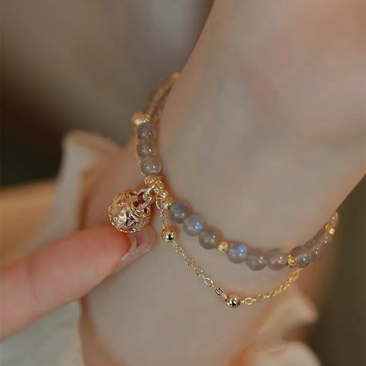 Bracelet Labradorite Artisanal Fait Main – Protection et Sérénité - Biloria