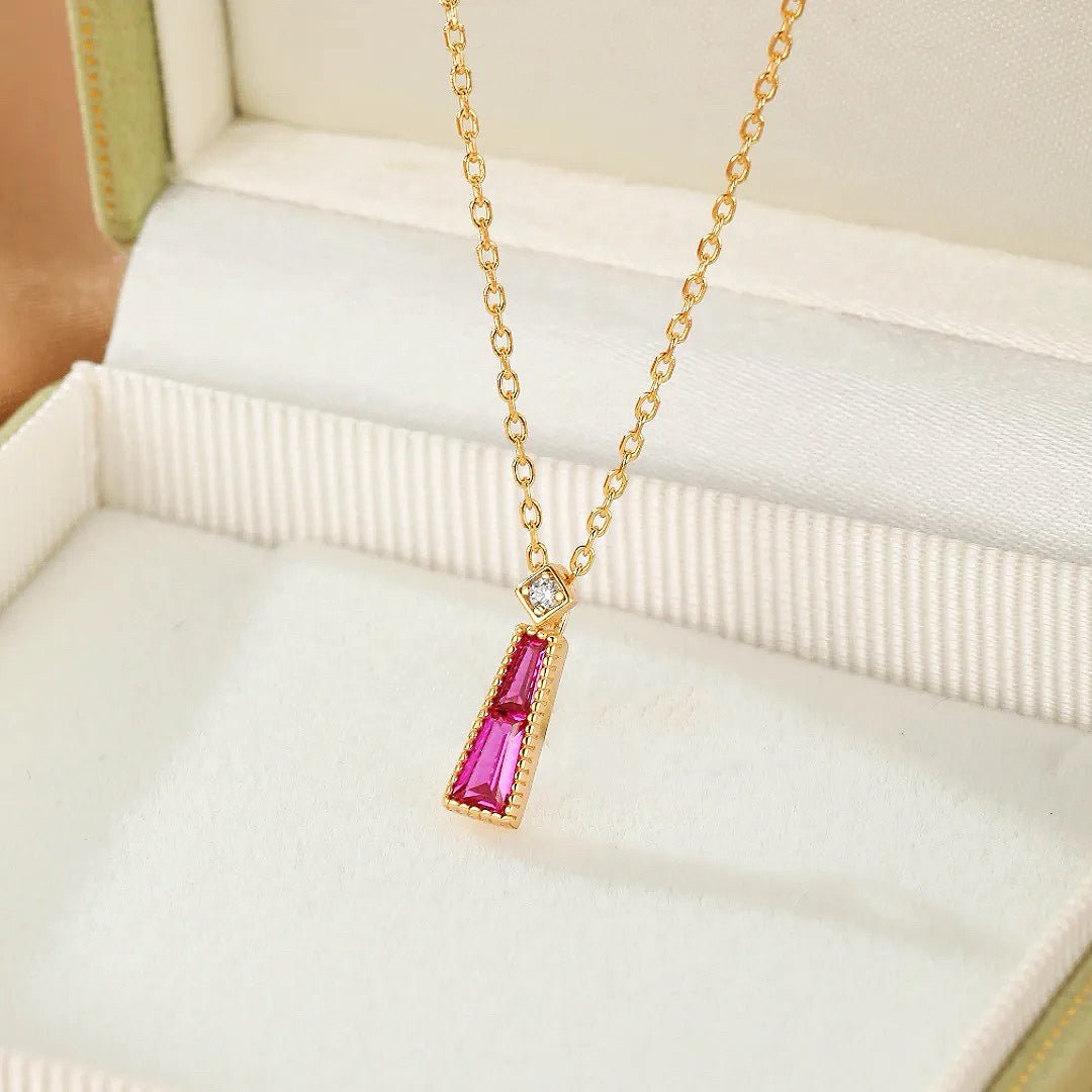 Collier Cornaline Pyramide Argent Plaqué Or – Énergie & Éclat - Biloria