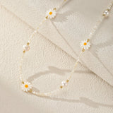 Collier enfant perles fleurs marguerite naissance - Biloria