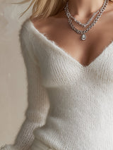 Stylish And Versatile Wool Cuffs White V-neck Slim-fit Sweater